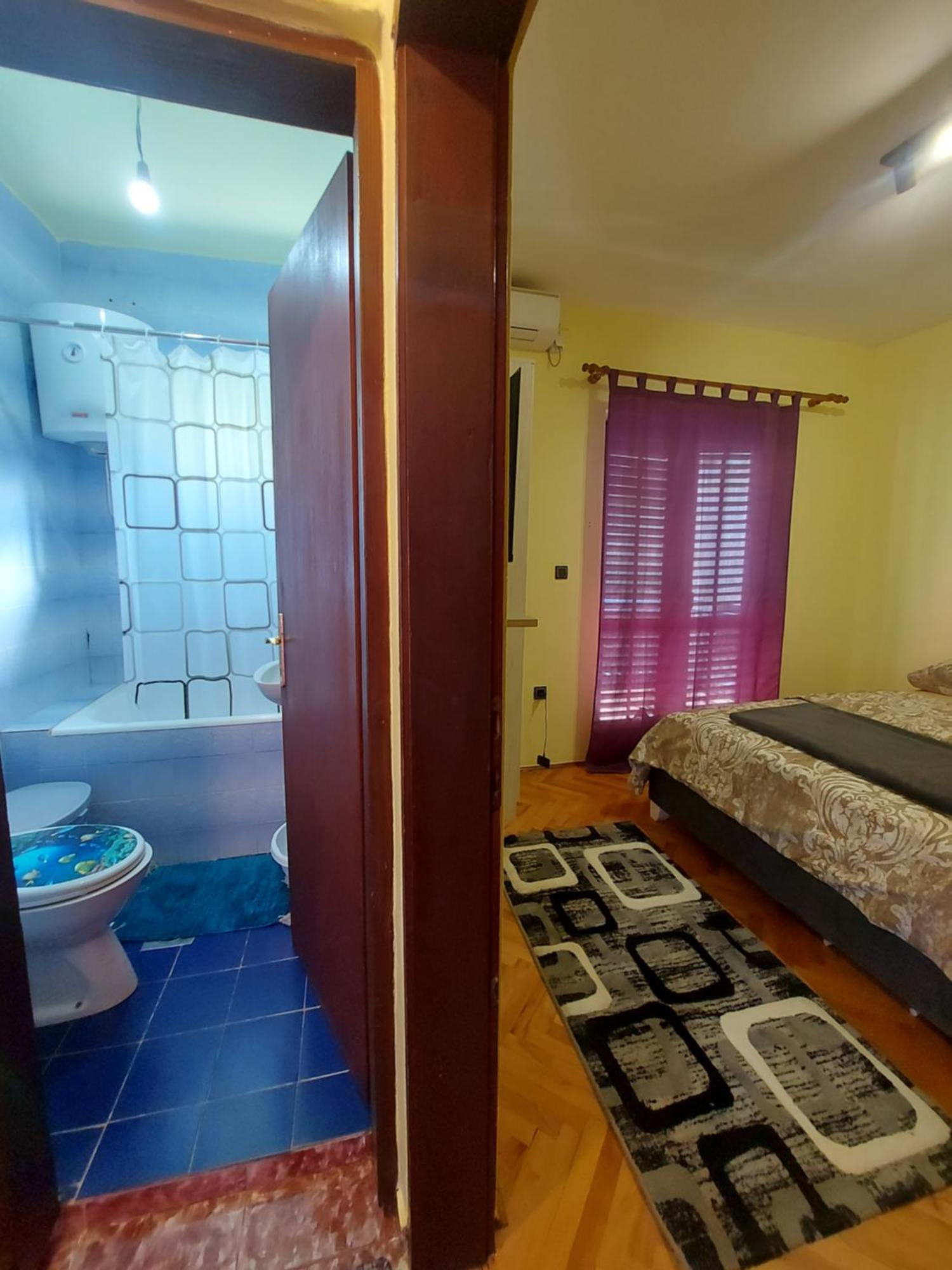 Barcelona Apartments Tivat Kültér fotó